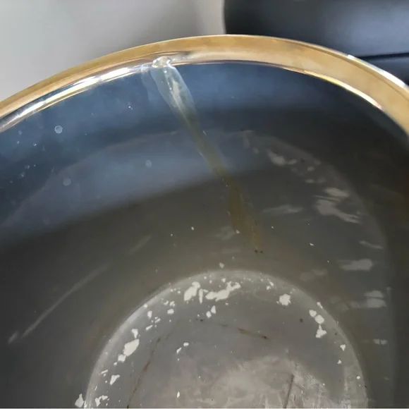 Gold and White Geometric Planter - Picture 6 of 8